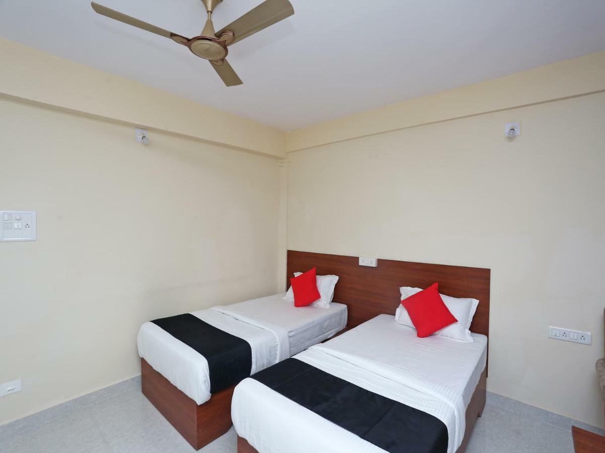 Oyo 38191 Dayal Residency Jajpur Exterior photo
