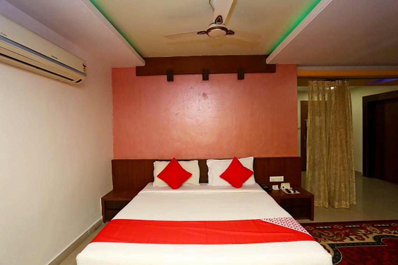 Oyo 38191 Dayal Residency Jajpur Exterior photo